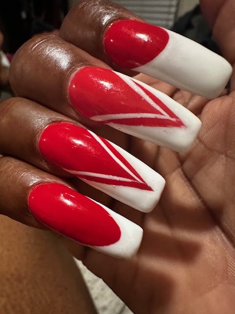 Nancy Nails & Spa logo