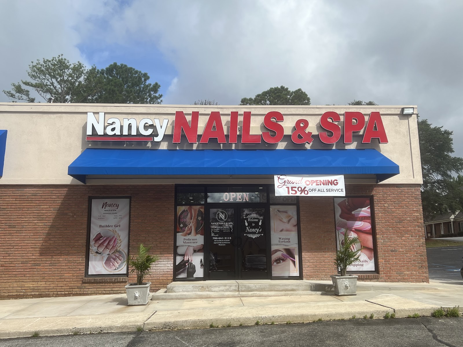 Nancy Nails & Spa nail work in Columbus, Georgia